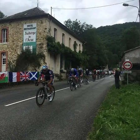 Libellule At De L'arac, Bar, Restaurant Semesterbostad Aleu