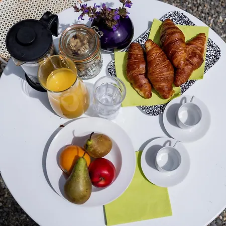 別荘 Libellule At De L'arac, Bar, Restaurant *