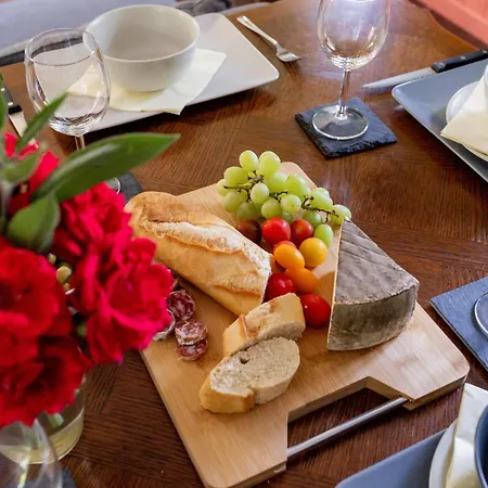 Libellule At De L'arac, Bar, Restaurant Aleu