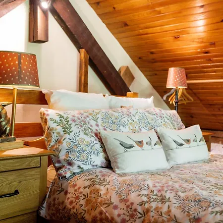 Holiday home Libellule At De L'arac, Bar, Restaurant *