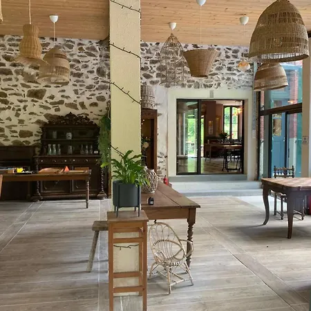 Libellule At De L'arac, Bar, Restaurant Holiday home