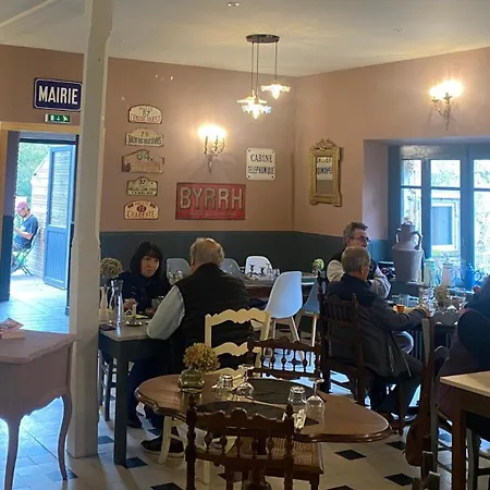 Holiday home Libellule At De L'arac, Bar, Restaurant
