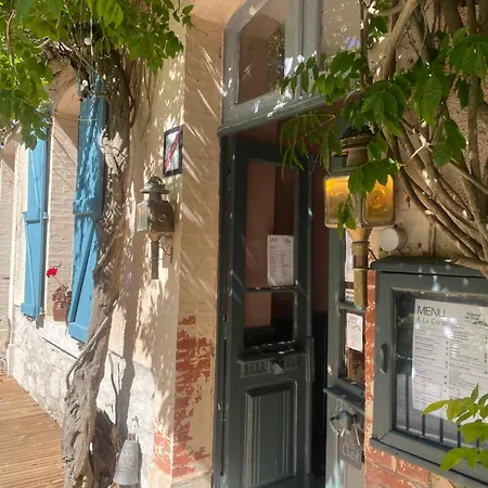 Libellule At De L'arac, Bar, Restaurant Aleu