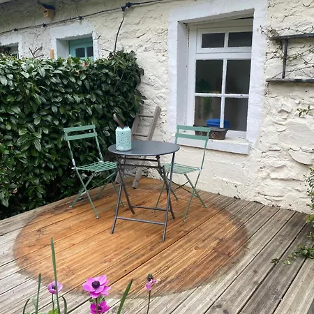 Libellule At De L'arac, Bar, Restaurant Holiday home Aleu
