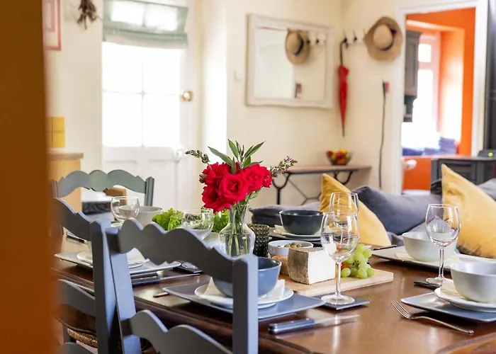 Casa vacanze Libellule At De L'arac, Bar, Restaurant Aleu