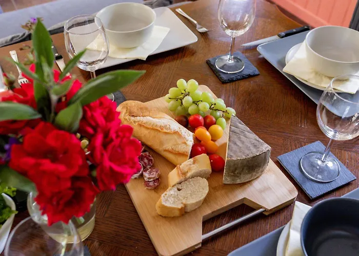 Libellule At De L'arac, Bar, Restaurant Aleu